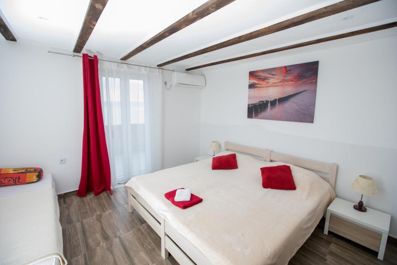 Ella Appartement Lukovo Šugarje Buitenkant foto